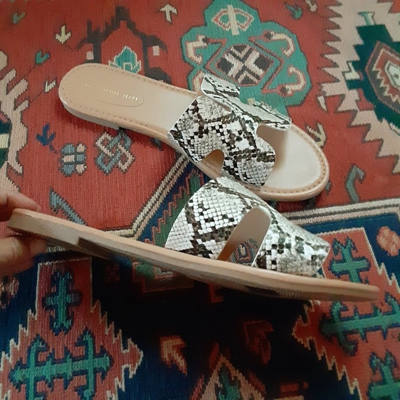 MADDEN GIRL Snakeskin Sandals - Picture 5 of 8